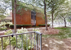 300 Johnson Ferry Rd. NE, Sandy Springs, Georgia 30328, ,Condo,For Sale,Mount Vernon Towers,Johnson Ferry Rd. NE,9,1184