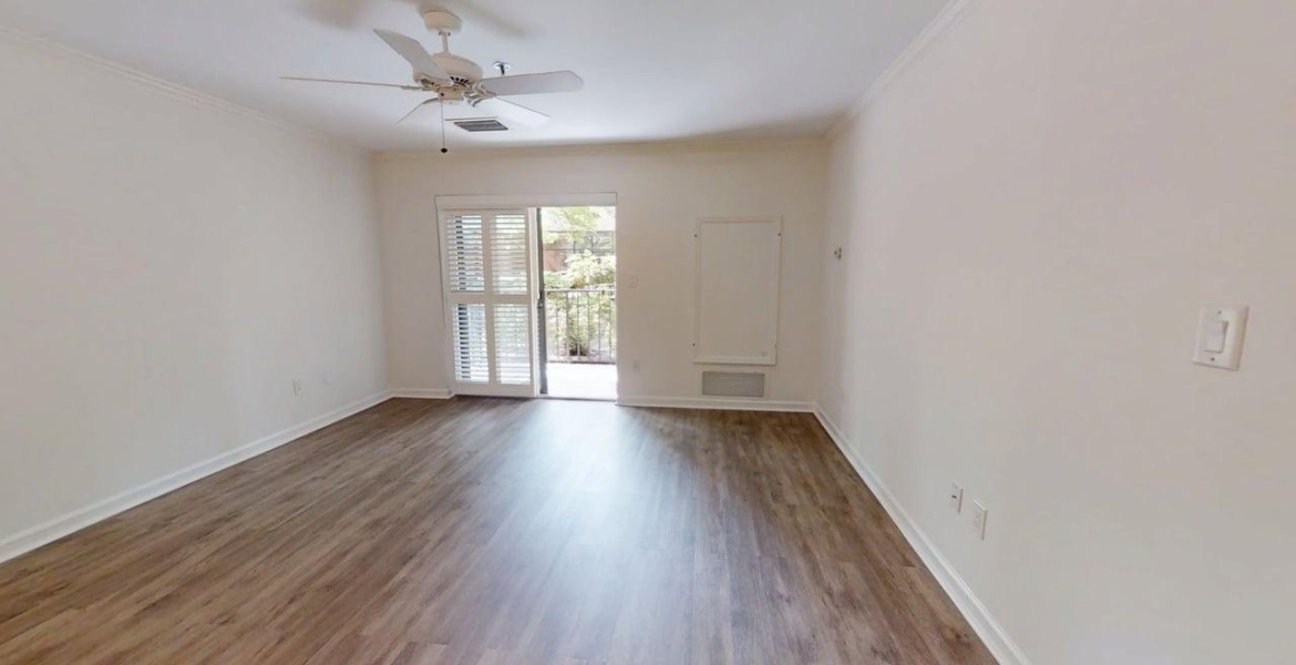 300 Johnson Ferry Rd. NE, Sandy Springs, Georgia 30328, ,Condo,For Sale,Mount Vernon Towers,Johnson Ferry Rd. NE,9,1184