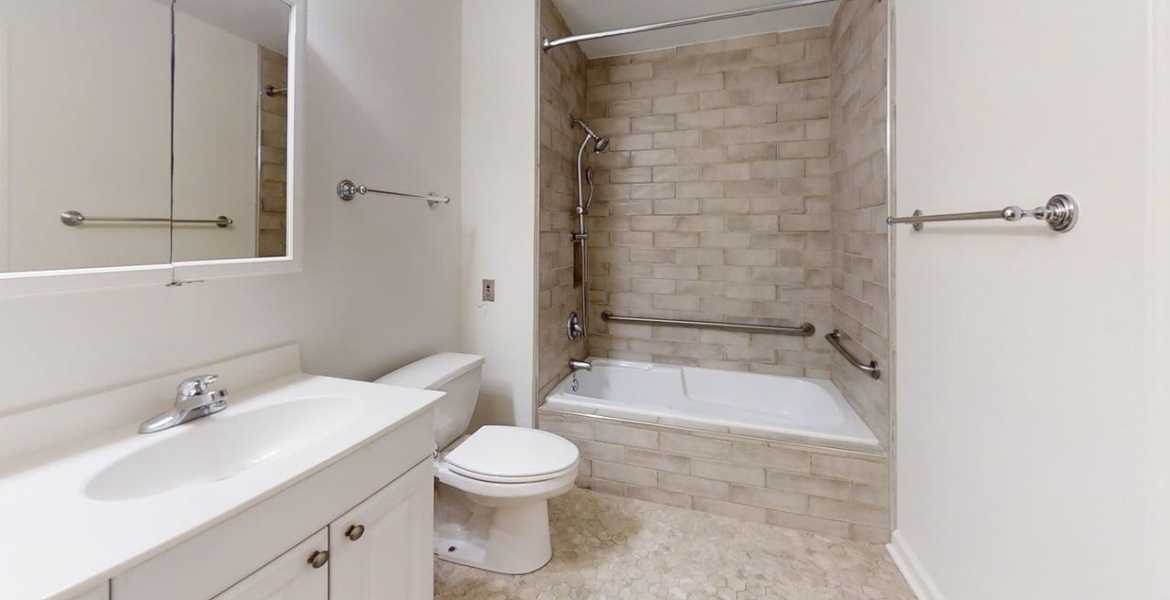 300 Johnson Ferry Rd. NE, Sandy Springs, Georgia 30328, ,Condo,For Sale,Mount Vernon Towers,Johnson Ferry Rd. NE,9,1184