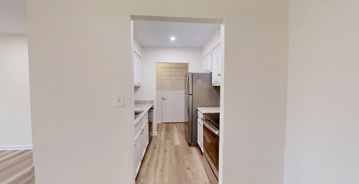 300 Johnson Ferry Rd NE, Sandy Springs, Georgia 30328, ,Condo,For Sale,Johnson Ferry Rd NE,1186